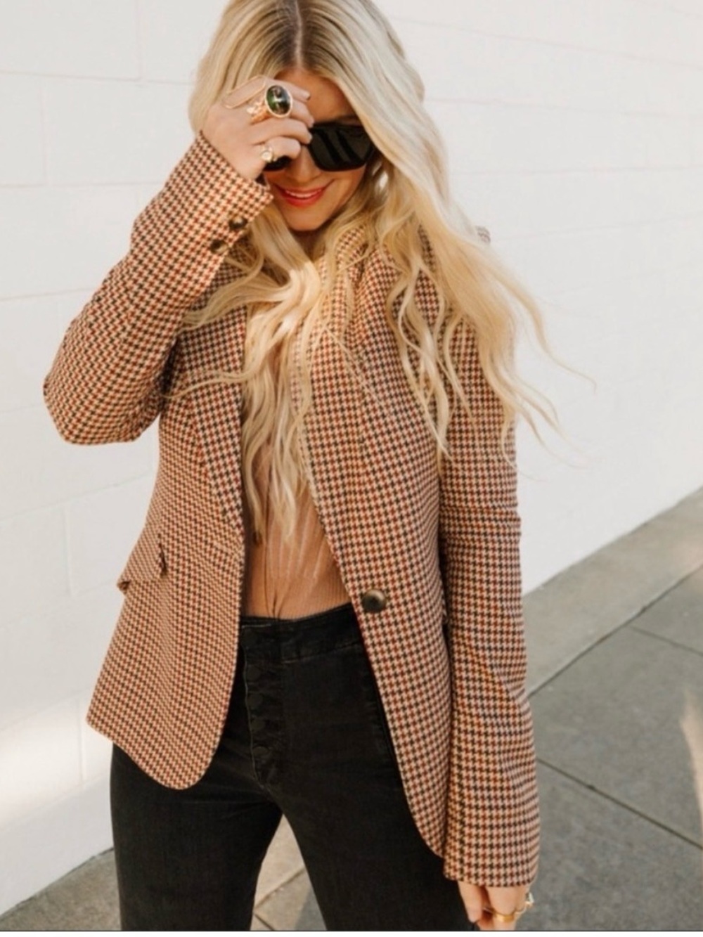 L’AGENCE Chamberlain Houndstooth Blazer in Tan Burgundy Sz 4